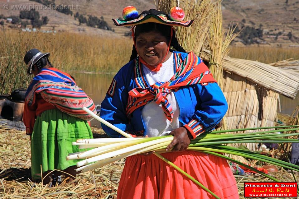 PERU - Lago Titicaca Isole Uros - 06.jpg